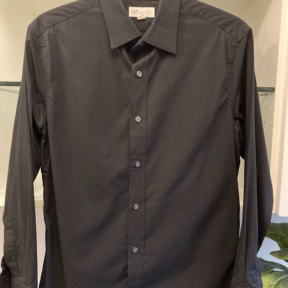 Gap | Non-Iron dress shirt - Picture 1 of 5
